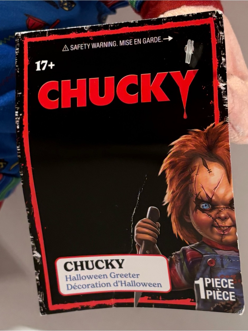 🔪 [BRAND NEW] CHUCKY THE DOLL HALLOWEEN GREETER 17 INCH STANDEE PLUSH DOLL 🔪 - Picture 8 of 10